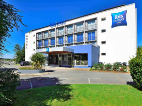 Отель ibis budget Pau Lescar  Лескар